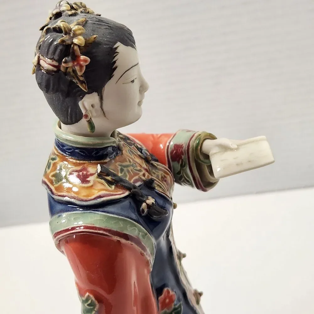 Shiwan Chinese Porcelain Standing Court Lady Figurine Reading Book Scroll EUC
